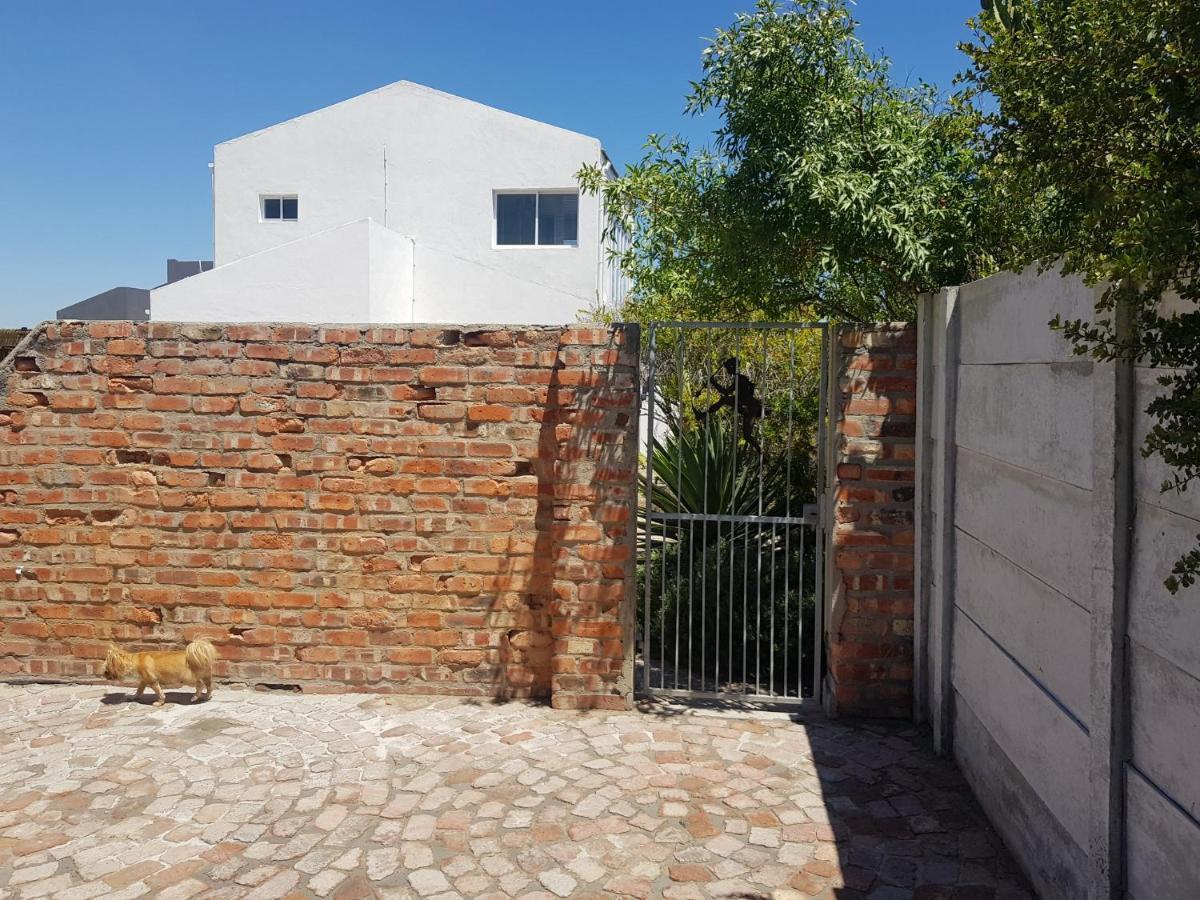 Atlantic Studio - Compact Unit With Sea Views Melkbosstrand Exterior photo