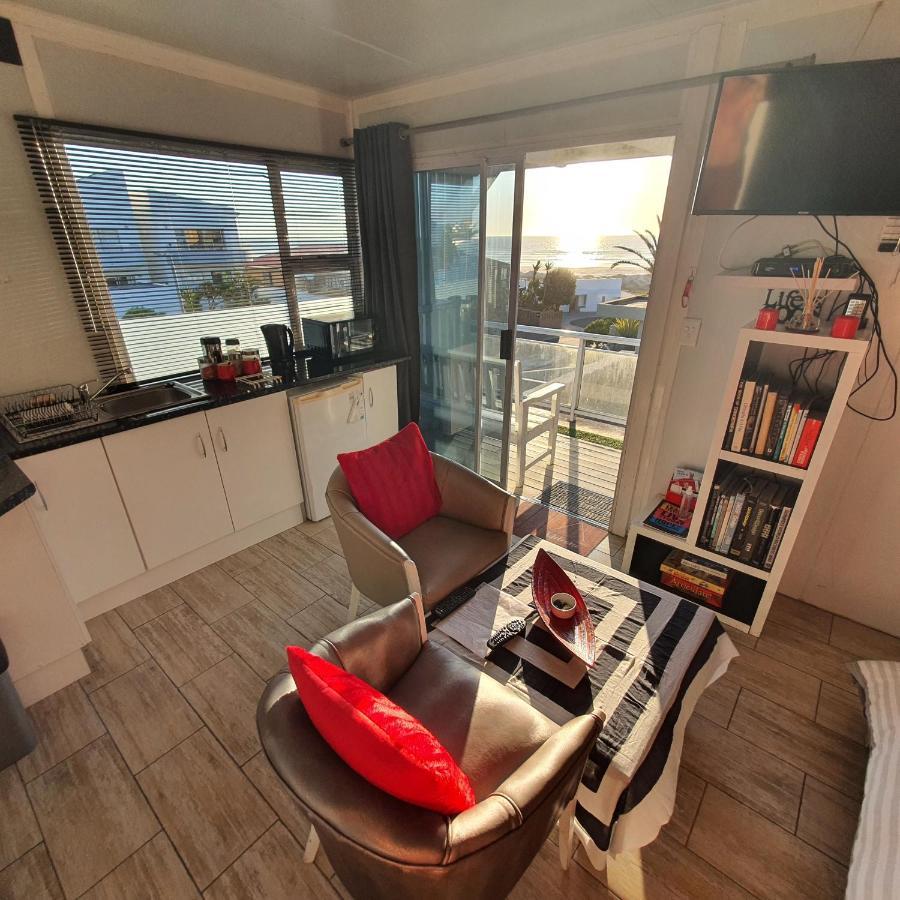 Atlantic Studio - Compact Unit With Sea Views Melkbosstrand Exterior photo